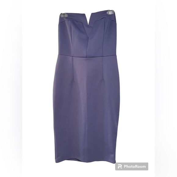 VENUS Dresses & Skirts - Venus | Lilac purple satin holter top dress size 8